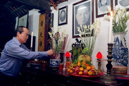 Gắn bó hơn nữa giữa chính quyền với giáo dân