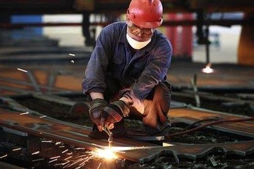 Kinh tế Trung Quốc tăng trưởng chậm nhất trong 14 năm