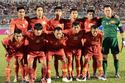 ĐT Việt Nam tăng 1 bậc, xếp hạng 143 thế giới