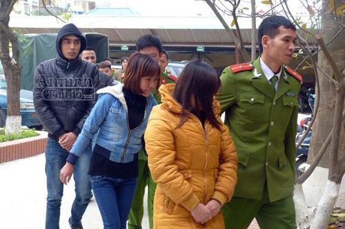 'Xóa' xới bạc tụ tập toàn chủ quán đấm lưng, tẩm quất