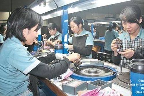 Tết ra, cách gì giữ chân người lao động?