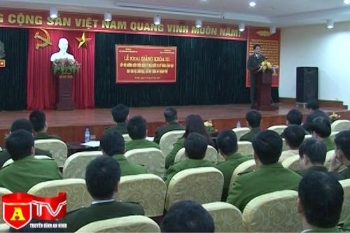 Bồi dưỡng kiến thức quản lý cho cán bộ chỉ huy CATP