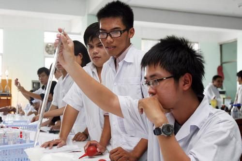 Lấy ý kiến danh mục nghề học độc hại, nguy hiểm
