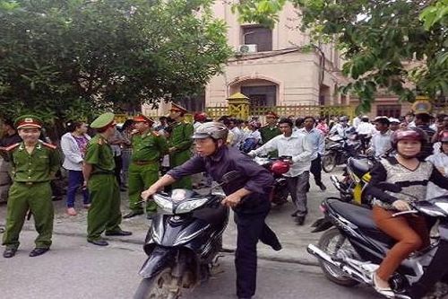Lại hoãn xử trọng án giết người chặt tay ở Hà Tĩnh