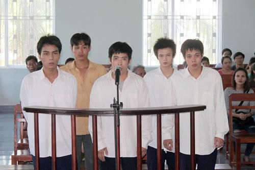Cải tạo những thanh niên 'siêng ăn, nhác làm'