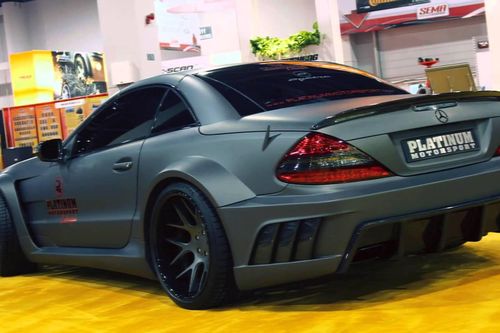 Mercedes SL AMG độ kiểu Black Series tại Sài Gòn