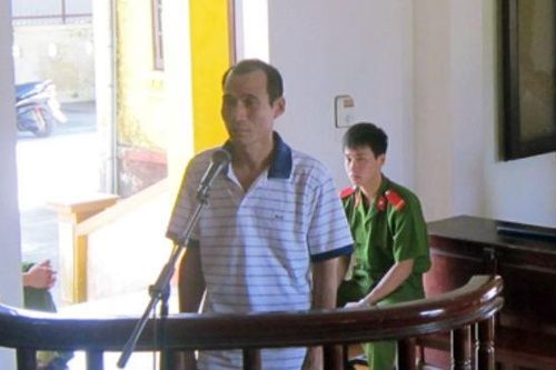 Gã chồng chém vợ trả án sau 13 năm trốn nã