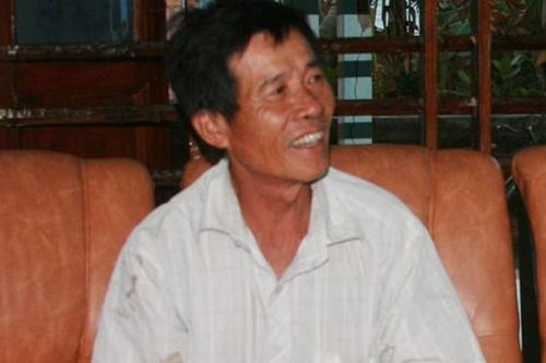 Siêu trộm cắn nát ngón tay để thề không giở trò hai ngón