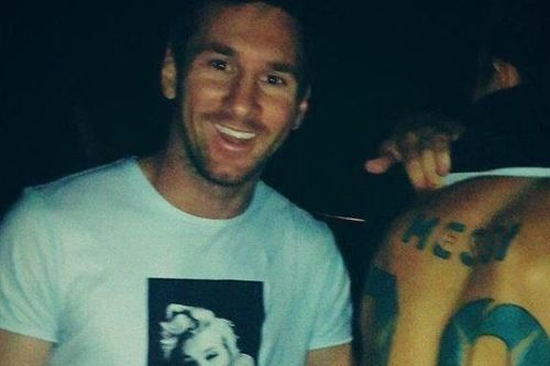 Fan cuồng được gặp Messi nhờ hình xăm độc