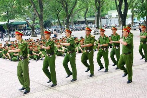 Tổ chức cuộc thi khảo sát về kiểm tra điều lệnh CAND