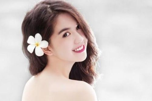 Ngọc Trinh: Từ cô bé mồ côi đến sở hữu tài sản hàng trăm tỉ đồng