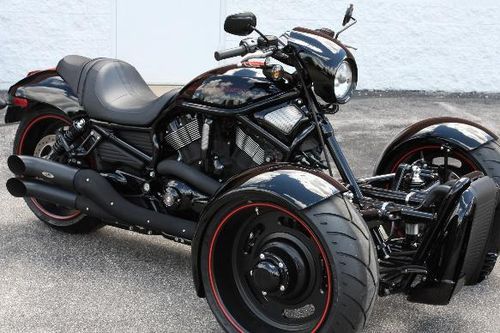 Harley-Davidson Night Rod độ 3 bánh độc đáo