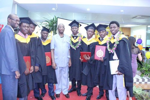 Chàng trai Nigeria giỏi tiếng Việt
