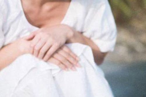 Giá như anh chưa có vợ, anh sẽ yêu em