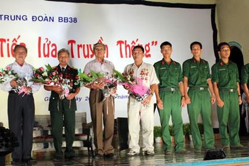 Vang từ trống trận Gio An