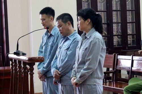 Chồng tử hình, vợ chung thân vì buôn ma túy