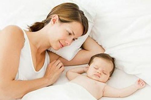 Tăng sữa nhờ cháo lạc, vừng