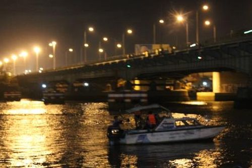 Thanh niên nhảy cầu Đồng Nai cứu bạn gái tự tử