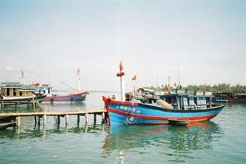 Bị phạt 120 triệu đồng vì đưa tàu cá ra nước ngoài khai thác thủy sản trái quy định