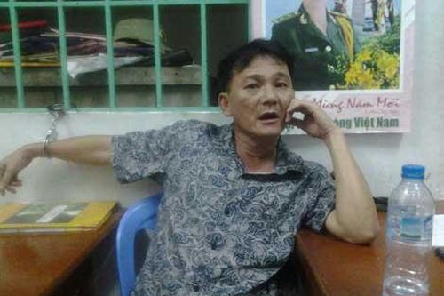 'Siêu lừa thiên thạch' kiếm tiền chơi bạc và nuôi 23 vợ