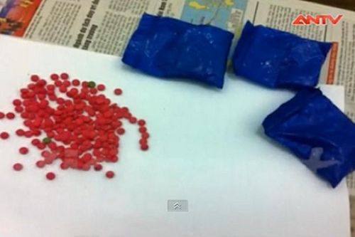 Bắt 3 đối tượng tuồn lượng ma túy lớn vào Việt Nam
