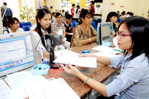 Về xếp lương đối với công chức ngành Thuế
