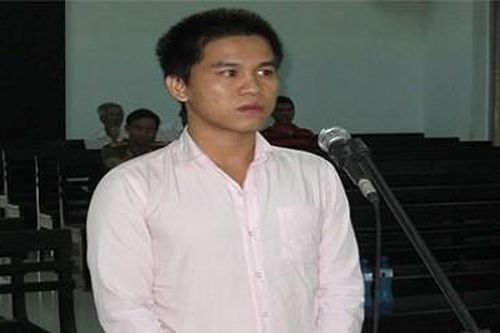 'Ma men' dẫn lối, gã hàng xóm hóa 'yêu râu xanh'