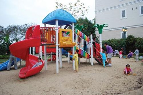Ưu tiên sử dụng đất công để xây dựng vườn hoa, sân chơi