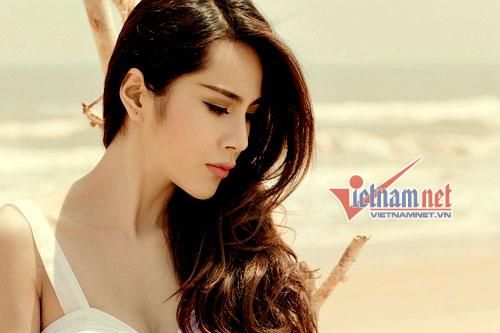 Thủy Tiên bức xúc về hình ảnh giả của con gái
