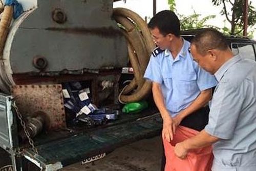 Phát hiện nhiều vụ buôn lậu hàng tươi sống, hóa chất độc hại