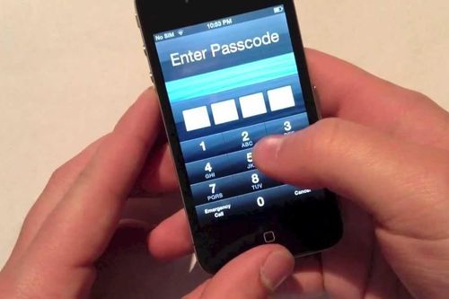 Làm sao để mở khóa iPhone 4S có dấu?