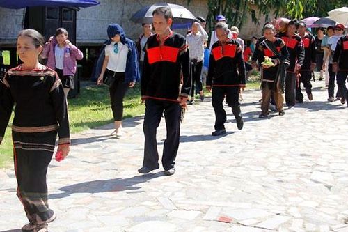 Độc đáo 'Lễ hỏi chồng' của người Ê Đê