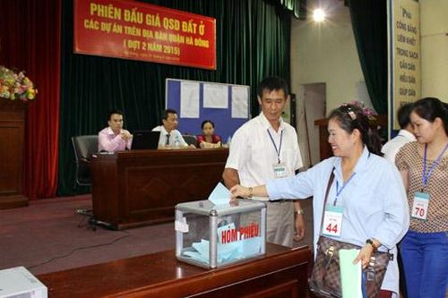 Hà Đông đấu giá thành công nhiều khu đất trên địa bàn quận