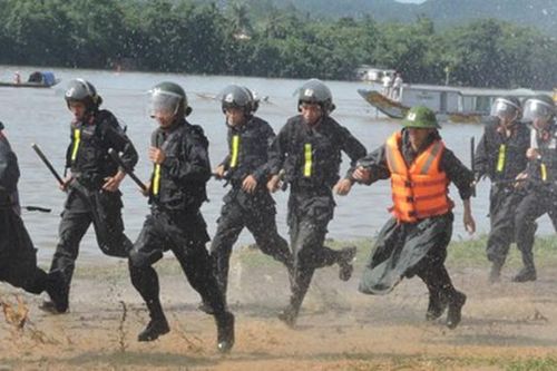 1500 người tham gia diễn tập tìm kiếm cứu nạn và phòng chống thiên tai 2015