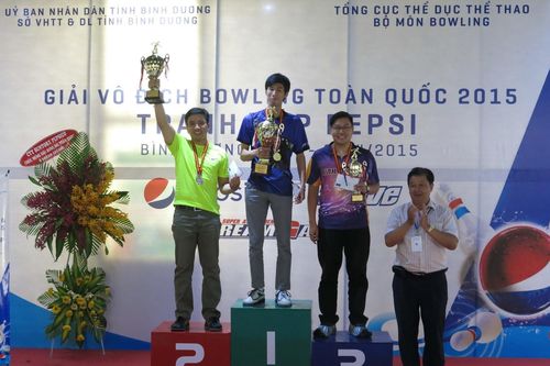 Bình Dương giành ngôi nhất toàn đoàn Giải vô địch Bowling 2015
