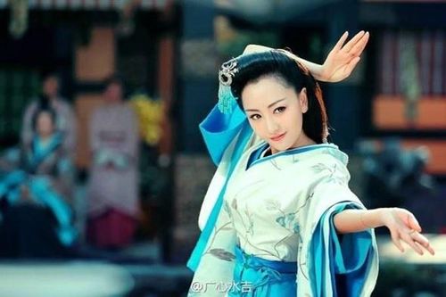7 người đẹp phủ sóng dày đặc màn ảnh Hoa ngữ 2015