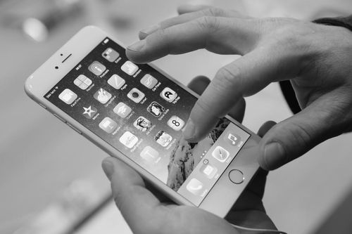 Apple công bố 25 ứng dụng iPhone tốt nhất 2015