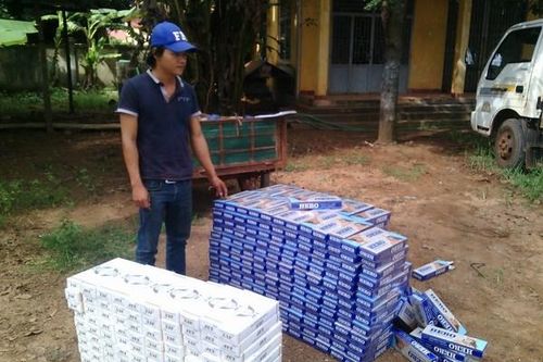 Tây Ninh bắt vụ vận chuyển lậu 9.000 bao thuốc lá từ Campuchia