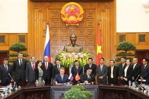 Việt - Nga thống nhất đẩy mạnh hợp tác kinh tế - thương mại