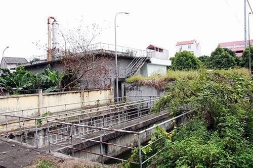 Dân khát khô cổ, trạm cấp nước sạch 'đắp chiếu' 6 năm