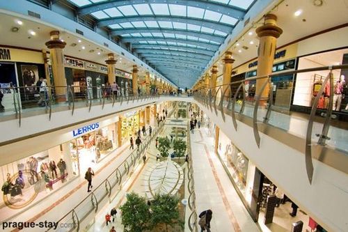Tăng trưởng GDP của Cộng hòa Séc cao hơn gấp đôi EU