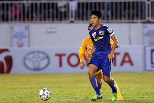 Tiền vệ Xuân Trường ra mắt trong màu áo Incheon United vào ngày 28-12