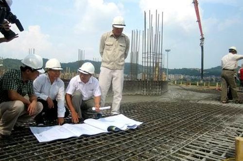 Nhà thầu phụ có phải ký biên bản nghiệm thu?