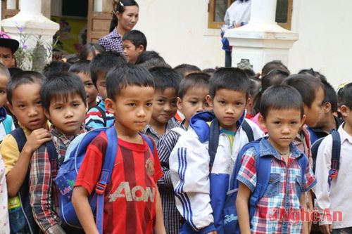 Nghệ An: Học sinh được thông báo nghỉ học vì giá rét