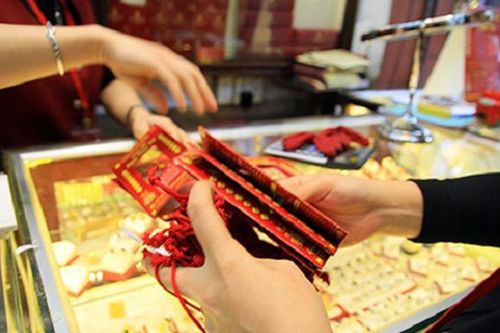 Mua đồ vật gì mang may mắn cho ngày vía thần tài?