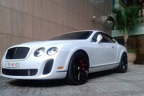 Xe sang 'hàng hiếm' Bentley Continental Supersports tại VN