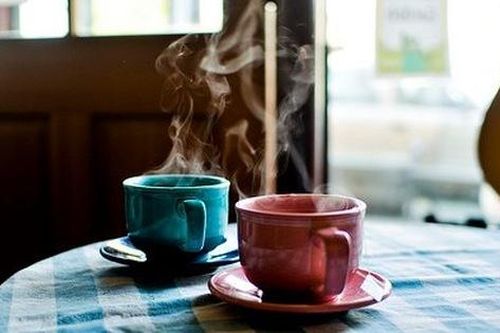 Tác hại của việc uống cafe lúc sáng sớm