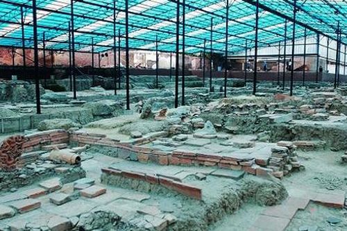 Kiến trúc cung điện dưới ánh sáng khảo cổ học