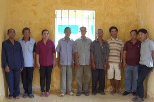 Khởi tố 10 đối tượng làm giả giấy tờ mua bán xe máy
