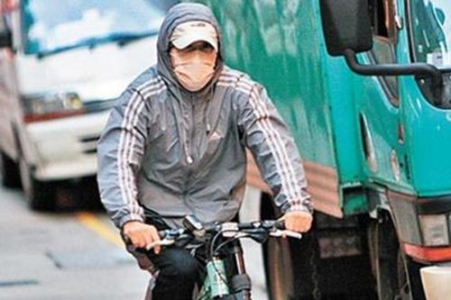Châu Tinh Trì sống lập dị mặc người đời khen chê